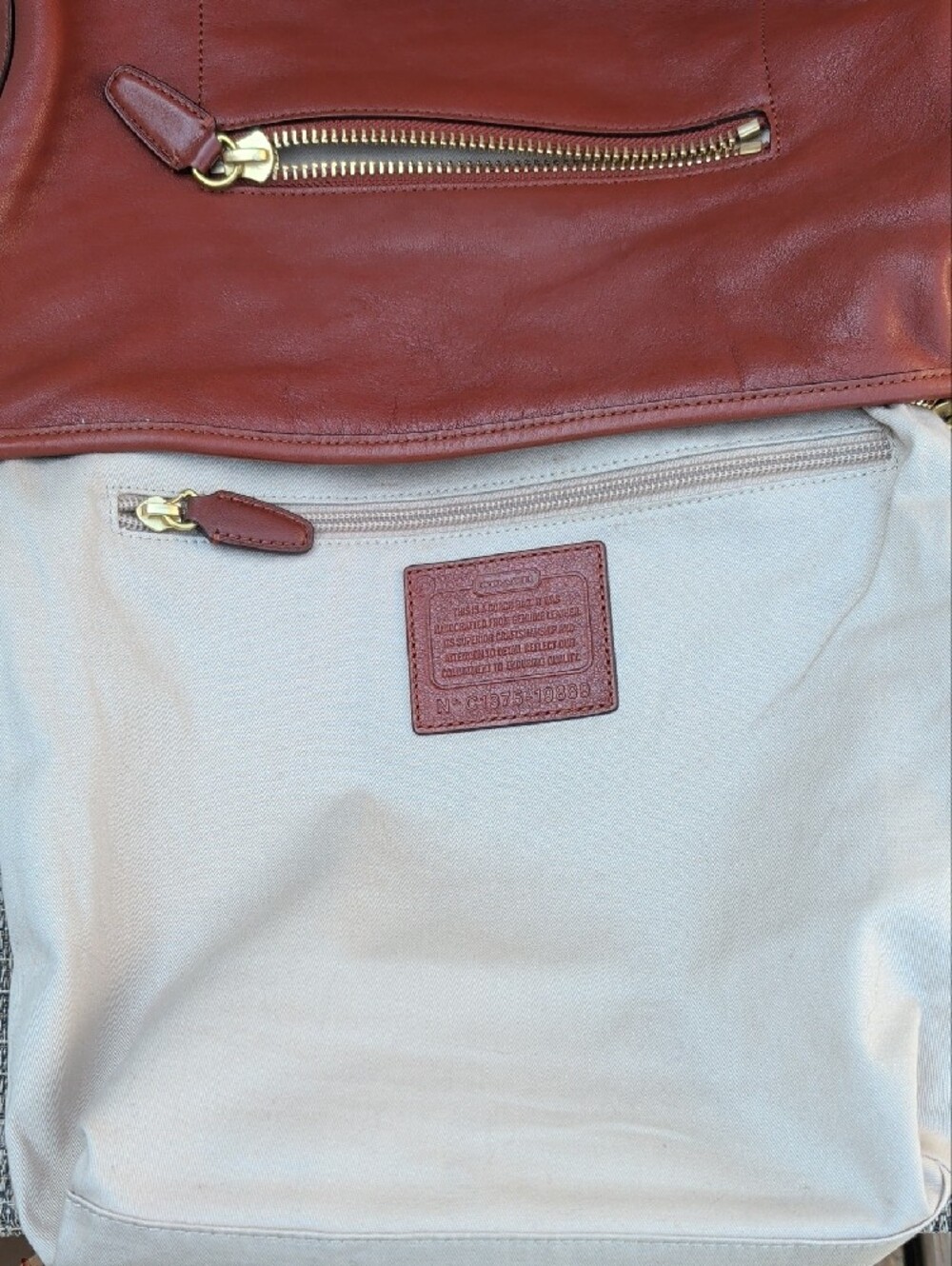 Coach Vintage Legacy Duffle Shoulder Bag Cognac (19889) EUC - Picture 10 of 12
